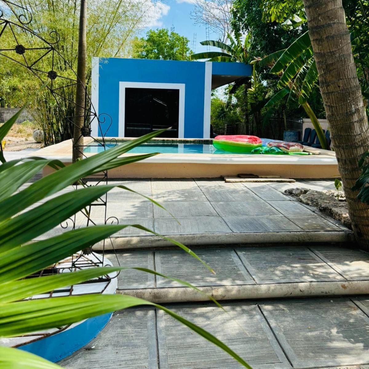 Hostal Y Camping Villa Mercedes Tizimín Exteriör bild